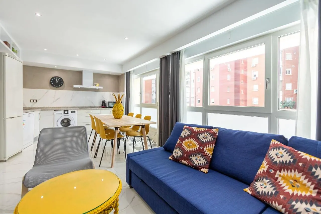 Lujan Deluxe Suites By Valcambre Sevilla 0*,  España