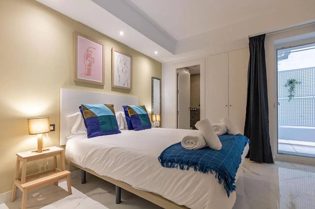 Apartment Lujan Deluxe Suites By Valcambre Seville