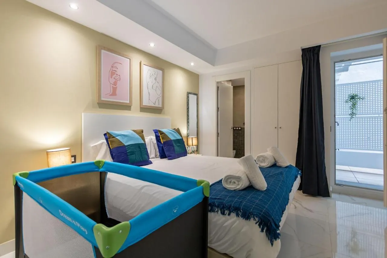 Apartment Lujan Deluxe Suites By Valcambre Seville Spain